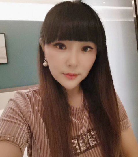 合肥天鹅湖少妇